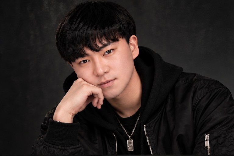 1sik official artist portrait
